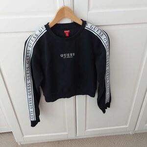 Guess black and white crew neck sweatshirt